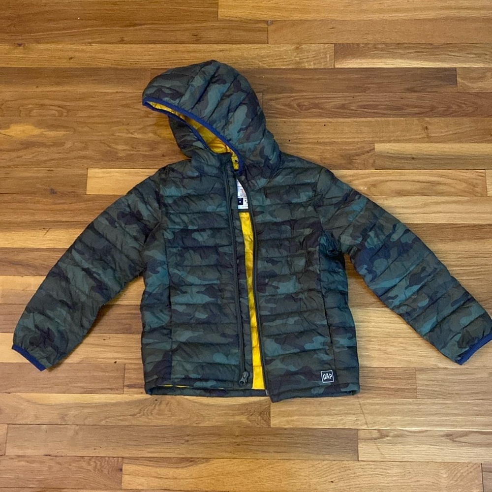 GAP Boys Green Camouflage Jacket Size S